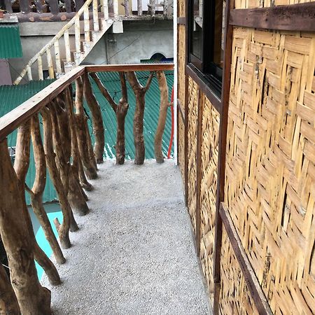 Fely'S Homestay Batuan Eksteriør billede